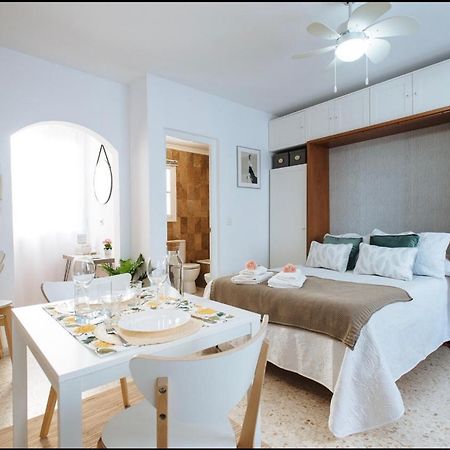 Lyrioshomes Chipiona Beach Bagian luar foto